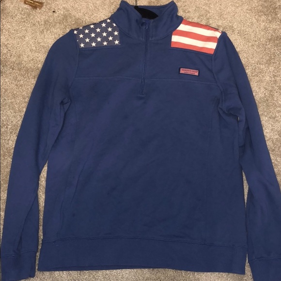 Vineyard Vines Tops - Vineyard Vines barely worn America shep shirt